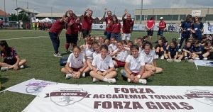 Le Under 12 dell&#039;Accademia Torino e lo staff al completo