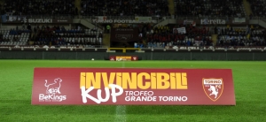 BeKings / Invincibili Kup - Festa e commozione alla sfilata delle squadre allo Olimpico Stadio Grande Torino: le immagini