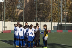 MISTER CON I RAGAZZI PRIMA DELLA PARTITA