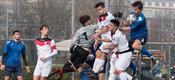 Under 17 regionali - CBS di misura sul Pozzomaina, le foto del big match